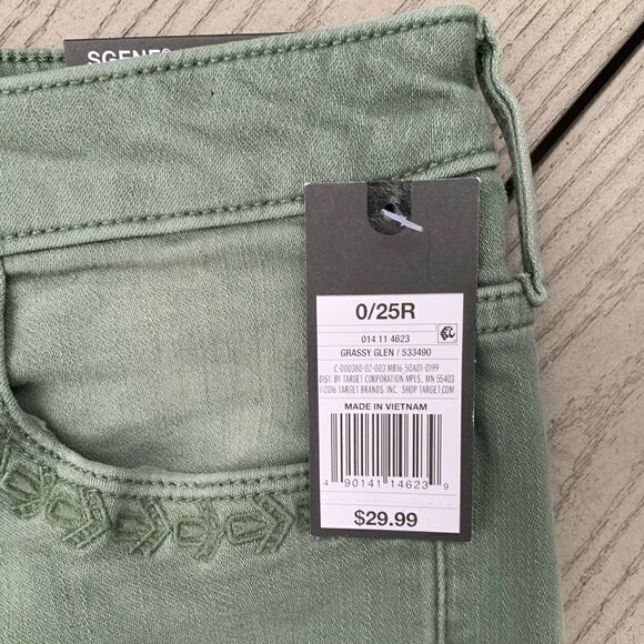 Mossimo Skinny Jeans - Picture 6 of 7